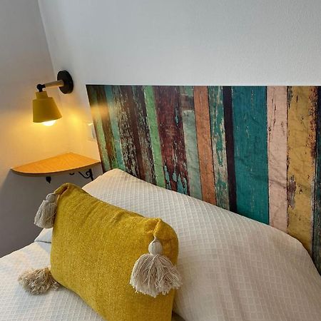 Suenos De Monfrague Guest House Torrejon el Rubio Exterior photo