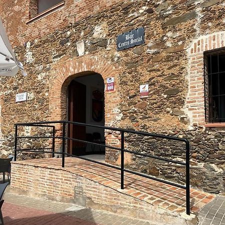 Suenos De Monfrague Guest House Torrejon el Rubio Exterior photo